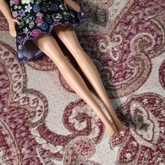 2015 Barbie matell Brown hair tan skin - Picture 10 of 12